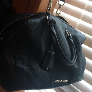 Authentic Michael Kors Kirby